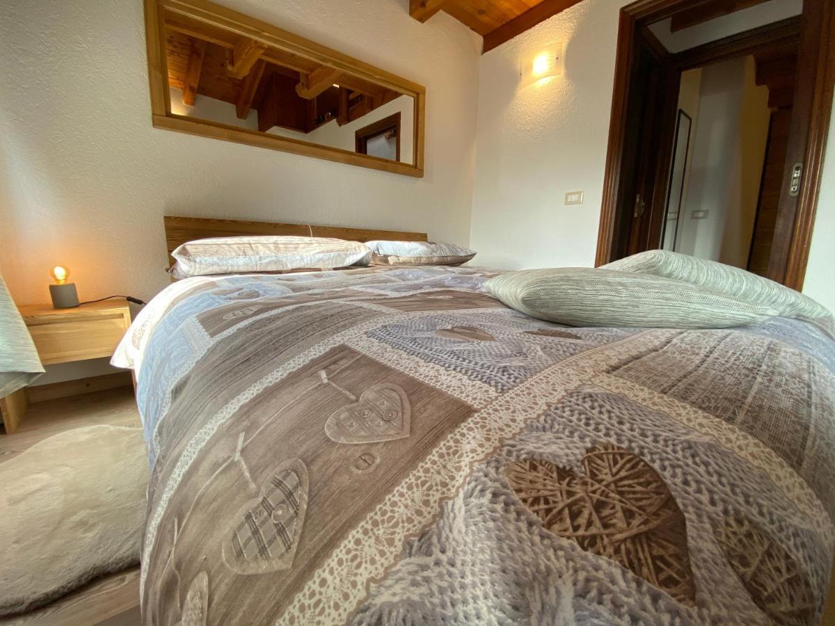Apartmán Grenier Du Coeur Aosta Exteriér fotografie