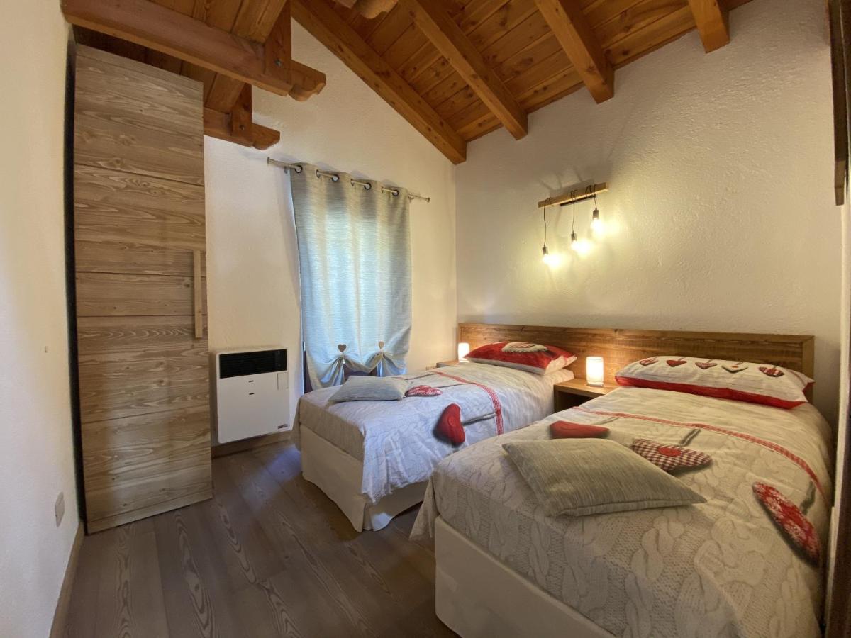 Apartmán Grenier Du Coeur Aosta Exteriér fotografie