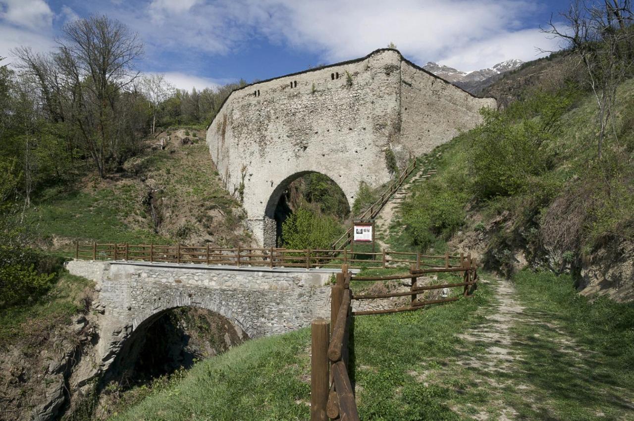Apartmán Grenier Du Coeur Aosta Exteriér fotografie
